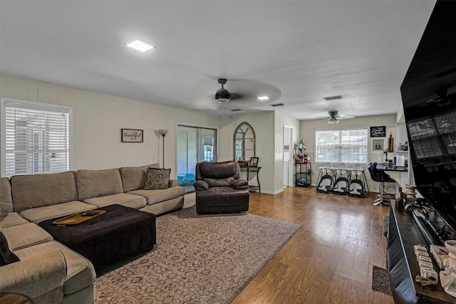 1604 N Cleveland Ave, Cameron, TX 76520 - photo 9