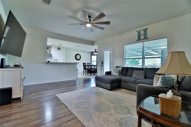 144 Round Up Dr, Liberty Hill, TX 78642 - photo 12