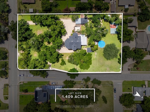 1220 W Lake Dr, Taylor, TX 76574 - photo 2