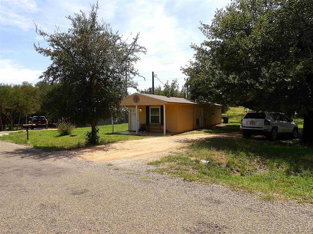 1213 Willow Dr, Kingsland, TX 78639 - photo 2