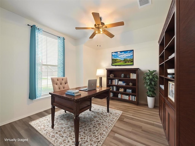 134 Nathaniel Dr, Taylor, TX 76574 - photo 4