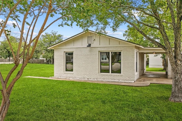 875 E Brenham St, Giddings, TX 78942 - photo 1