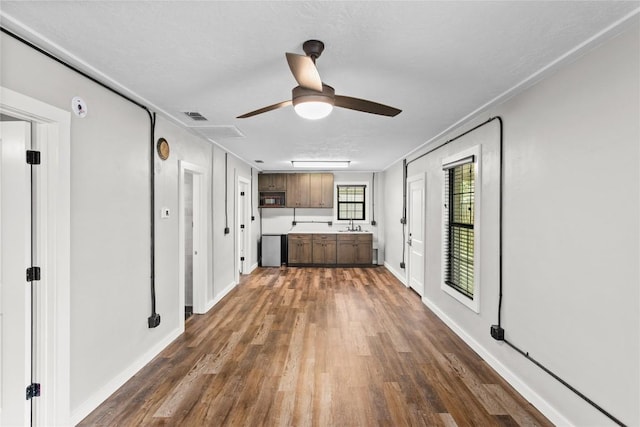 875 E Brenham St, Giddings, TX 78942 - photo 5