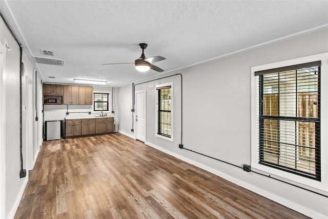 875 E Brenham St, Giddings, TX 78942 - photo 6