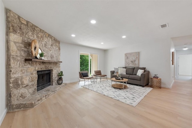 4617 Sidereal Dr, Austin, TX 78727 - photo 2