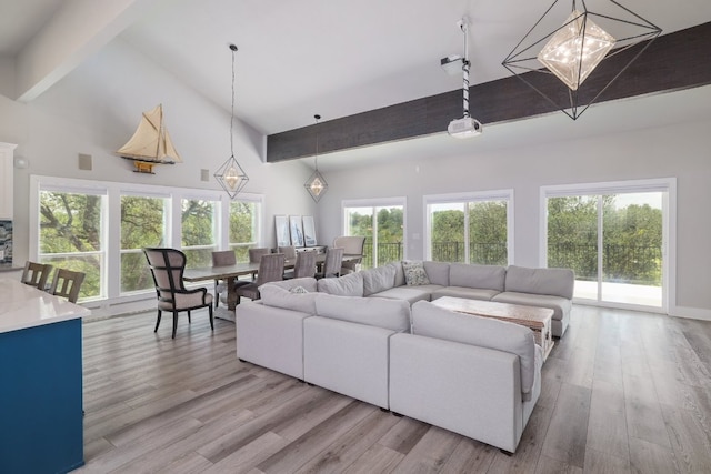 7206 Comanche Trl, Austin, TX 78732 - photo 5