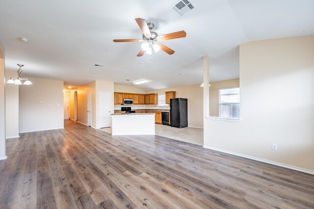218 Mossy Rock Dr, Hutto, TX 78634 - photo 4