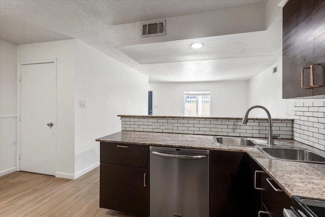 1904 Hearthstone Dr, Austin, TX 78757 - photo 4