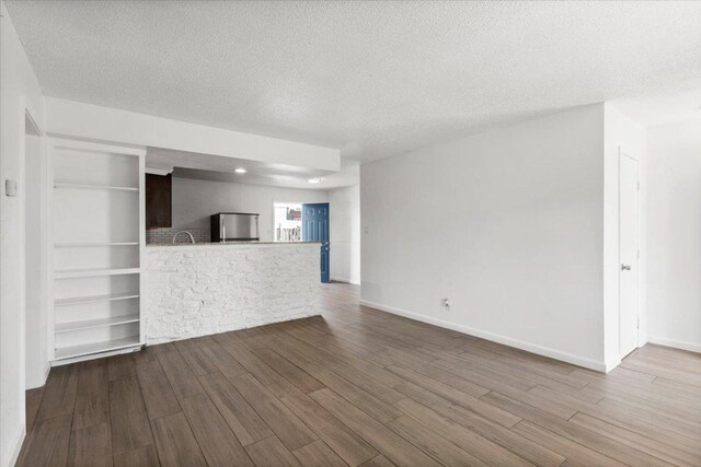 1904 Hearthstone Dr, Austin, TX 78757 - photo 7