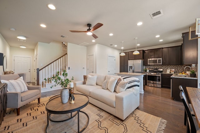 8004 Wildcat Pass, Austin, TX 78757 - photo 5