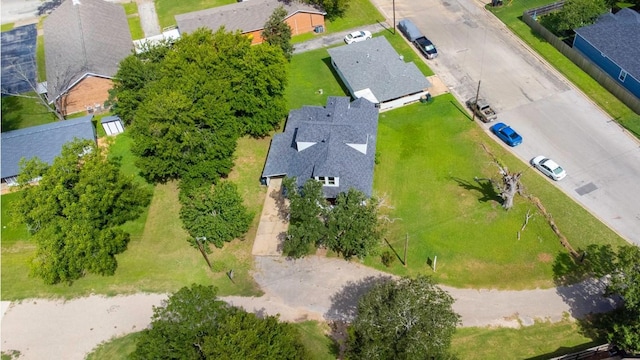 435 S Orange St, Giddings, TX 78942 - photo 32