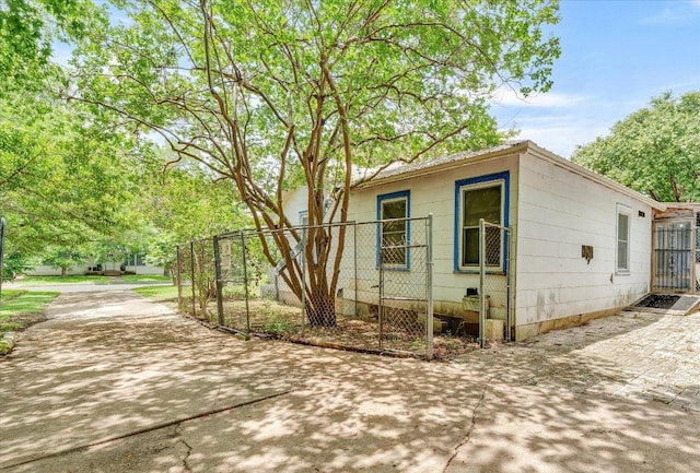 1206 Ruth Ave, Austin, TX 78757 - photo 17