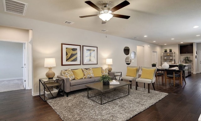610 Emory Crossing Blvd, Hutto, TX 78634 - photo 12