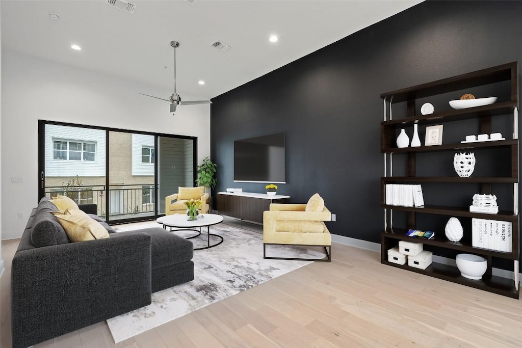 2805 Mccurdy St Unit 18, Austin, TX 78723 - photo 1