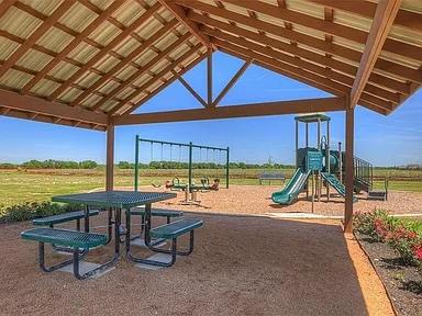 320 Wirecrested Dr, Lockhart, TX 78644 - photo 10