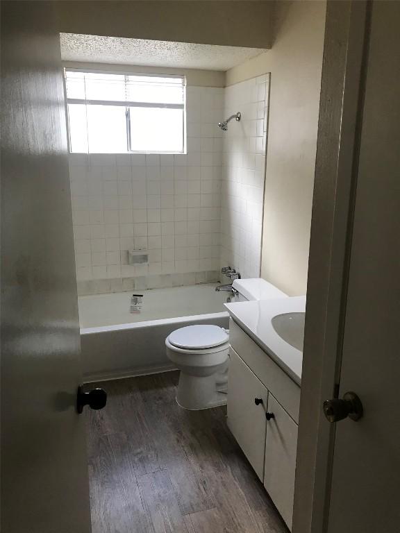 10009 Woodstock Dr, Austin, TX 78753 - photo 22