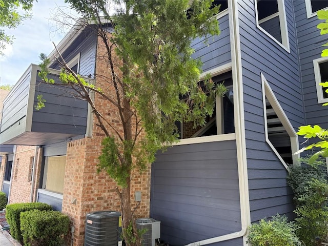 2500 Burleson Rd Unit 317, Austin, TX 78741 - photo 2