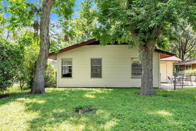 3206 Goodwin Ave, Austin, TX 78702 - photo 20
