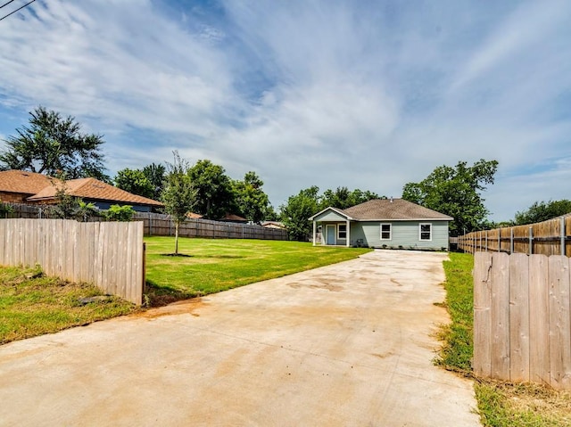 411 S S Ave B, Elgin, TX 78621 - photo 21