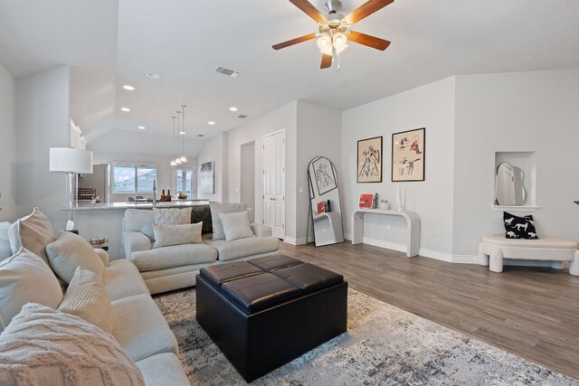 7312 Van Ness St, Austin, TX 78744 - photo 11