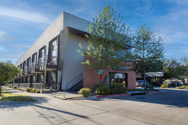 49 Navasota St Unit 202, Austin, TX 78702 - photo 1