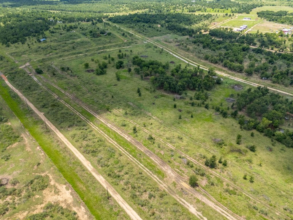 3280 County Road 466th Rd, Elgin, TX 78621 - photo 2