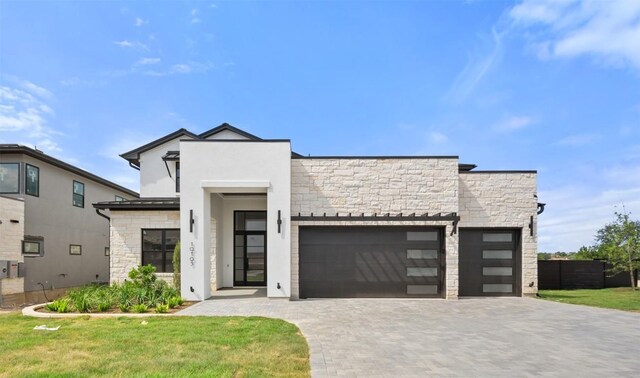 10105 Cressida Bnd, Austin, TX 78730 - photo 1