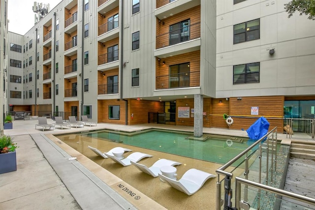 2500 Longview St Unit 217, Austin, TX 78705 - photo 3