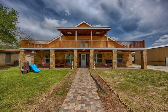 113 Thiele Dr, Yoakum, TX 77995 - photo 1