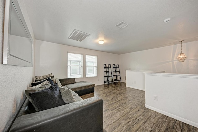 5040 Irvine Ln, Del Valle, TX 78617 - photo 28