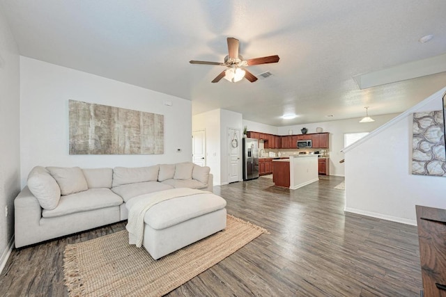 5040 Irvine Ln, Del Valle, TX 78617 - photo 8