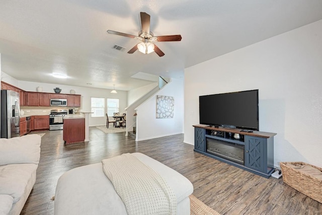 5040 Irvine Ln, Del Valle, TX 78617 - photo 9