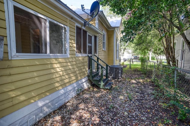 602 Mills St, Smithville, TX 78957 - photo 28