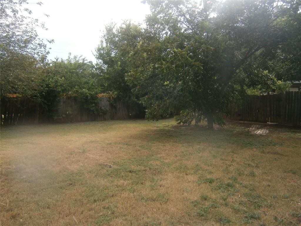1104 Gardner Rd, Austin, TX 78721 - photo 3