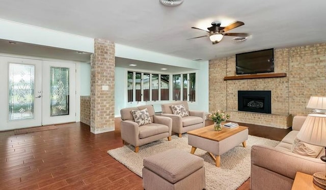 318 Broadmour St, Fredericksburg, TX 78624 - photo 33