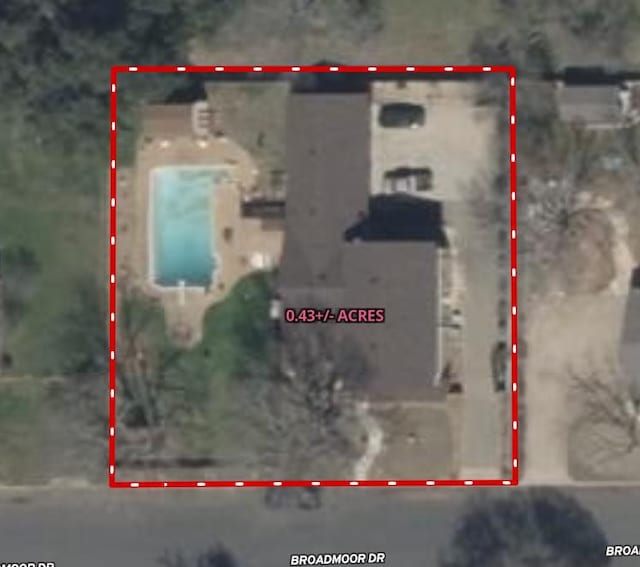 318 Broadmour St, Fredericksburg, TX 78624 - photo 37