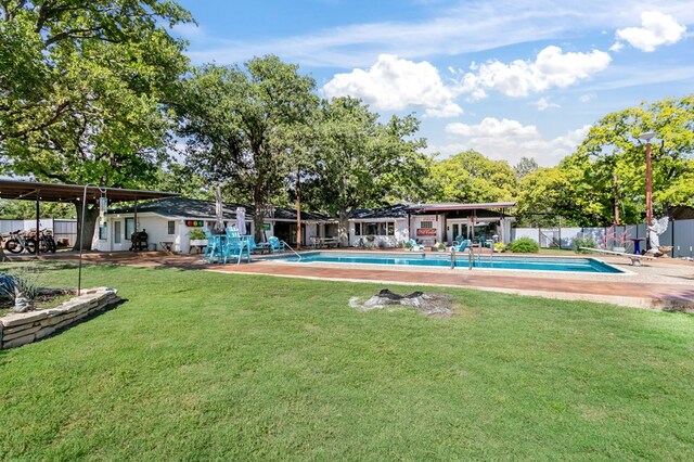 702 Eagle St, Fredericksburg, TX 78624 - photo 7