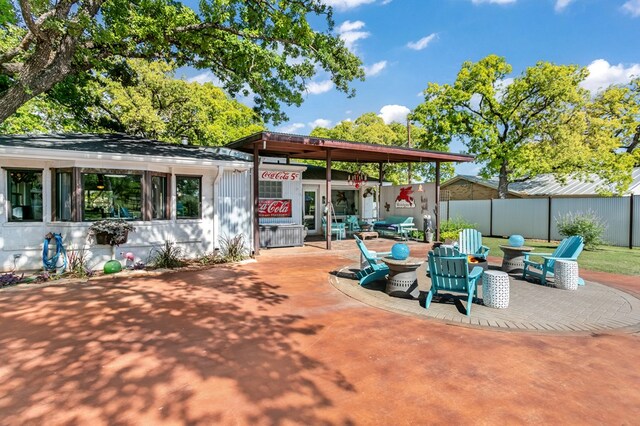 702 Eagle St, Fredericksburg, TX 78624 - photo 9