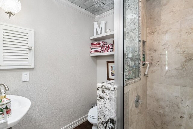 702 Eagle St, Fredericksburg, TX 78624 - photo 12