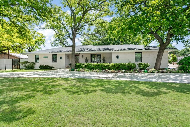 702 Eagle St, Fredericksburg, TX 78624 - photo 24
