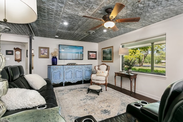 702 Eagle St, Fredericksburg, TX 78624 - photo 35