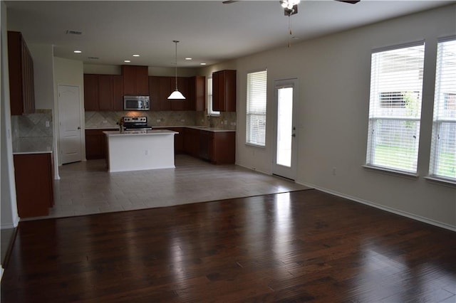 1425 Berlin Ln, Austin, TX 78753 - photo 2