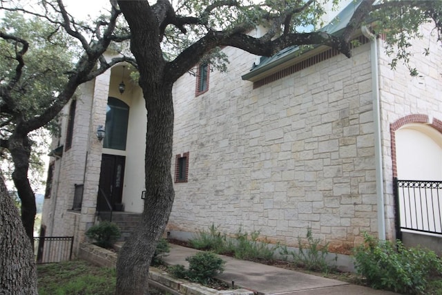 20704 E Lakeshore Dr, Spicewood, TX 78669 - photo 4