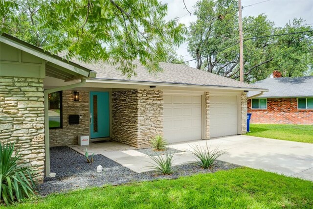 2111 Teakwood Dr, Austin, TX 78757 - photo 3