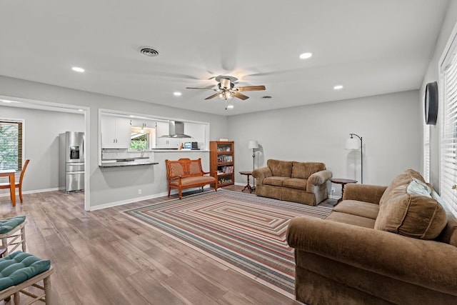 501 San Gabriel St, Rockdale, TX 76567 - photo 2