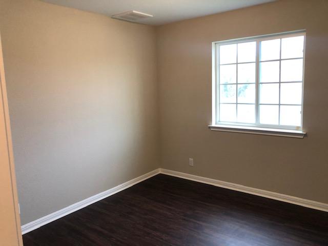 320 Gettysburg Loop, Elgin, TX 78621 - photo 12