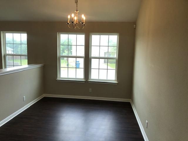 320 Gettysburg Loop, Elgin, TX 78621 - photo 6