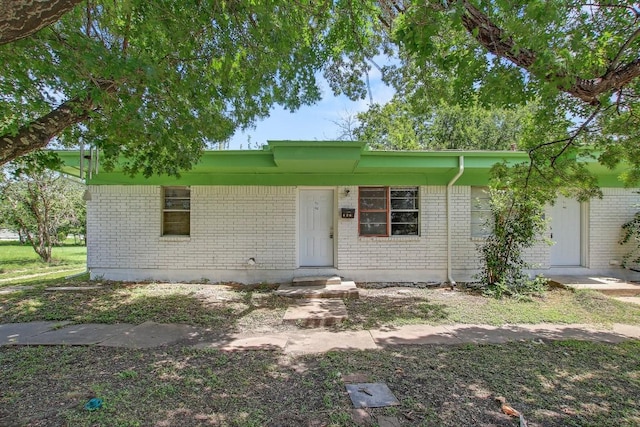 401 Branch St, Taylor, TX 76574 - photo 11