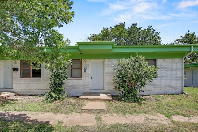 401 Branch St, Taylor, TX 76574 - photo 13