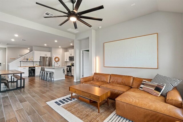8305 Cottage Rose Dr, Austin, TX 78744 - photo 15